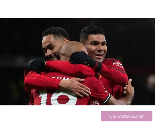 卡塞米罗：齐达内是我的偶像 斯科尔斯是我最爱的中场